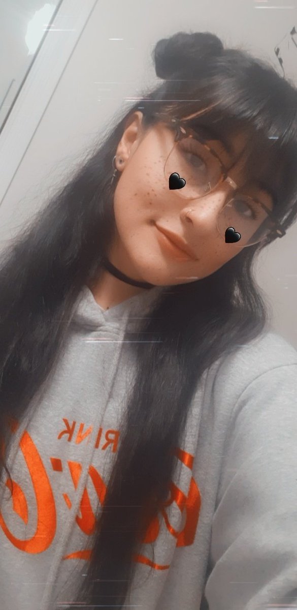 lPapsl's tweet photo. I did a thing with my hair again π€
My hair is getting longer βΊ
#selfie #SelfieOfTheDay #doublebuns https://t.co/P939KFkxy1