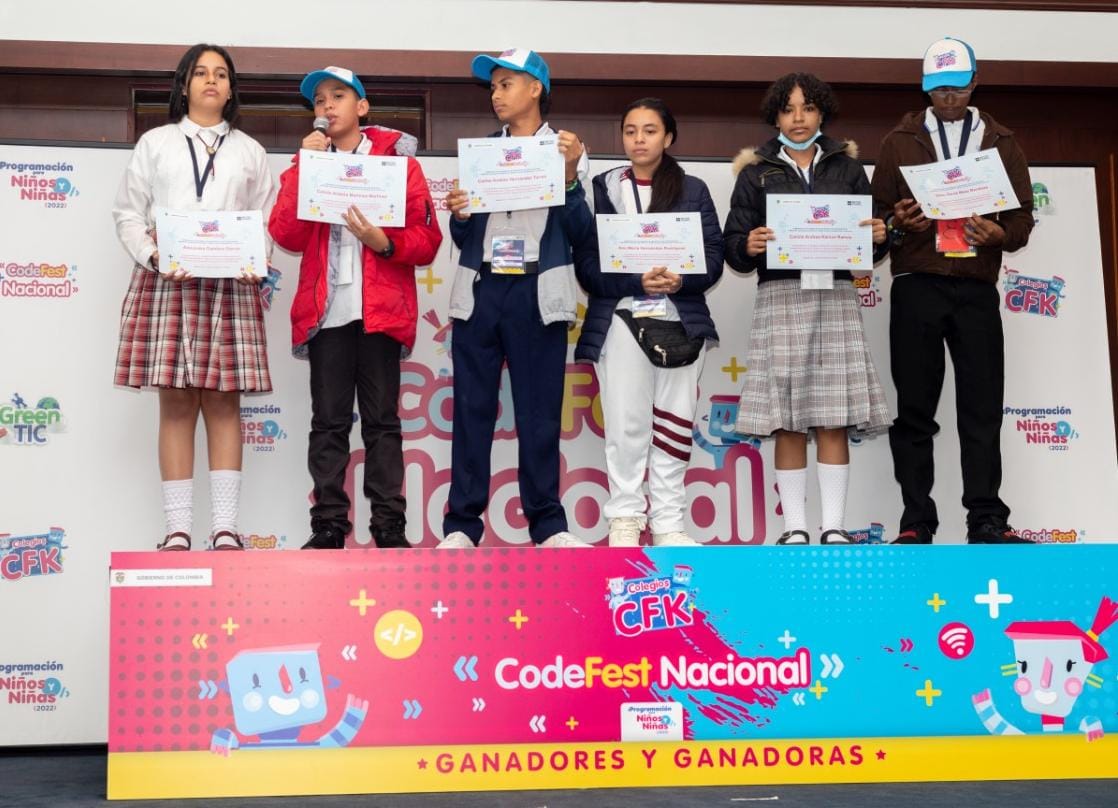 🏅#CodeFestCFK2022 I Este es un logro donde cada uno de los participantes con sus conocimientos y capacidades, demuestran cómo están logrando grandes cosas, no solo para sus vidas en la parte académica, profesional y personal, sino que además es un aporte enorme para el país.