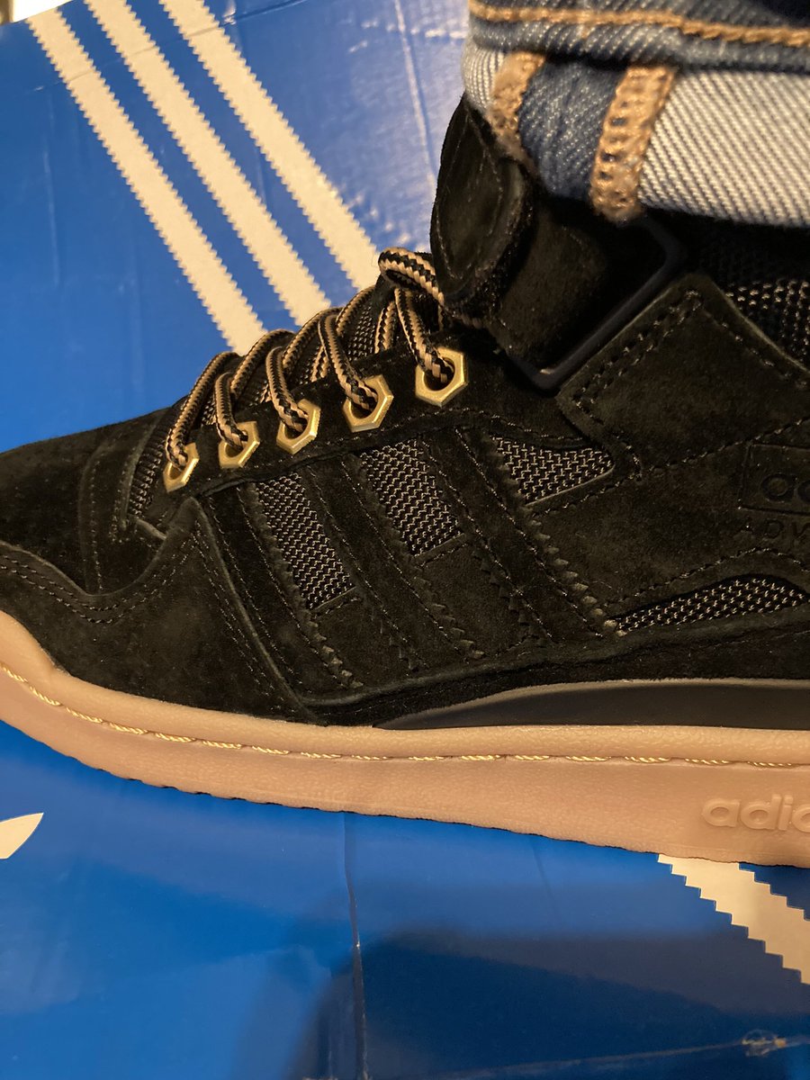 Grungekid84's tweet photo. My new @adidas boy!!! This is my first pair of Forum Mids and I love them!! #Forum #AdidasForum #AdidasLife #3StripeLife #AdidasFanatic https://t.co/j4vtyuuIi9