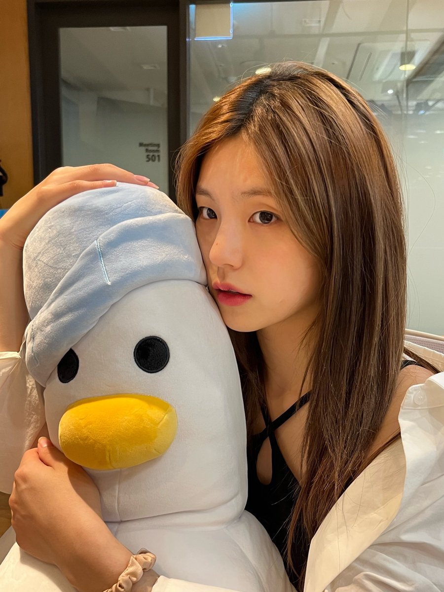 for2hwang's tweet photo. 🧸 https://t.co/gprJ3RE22U