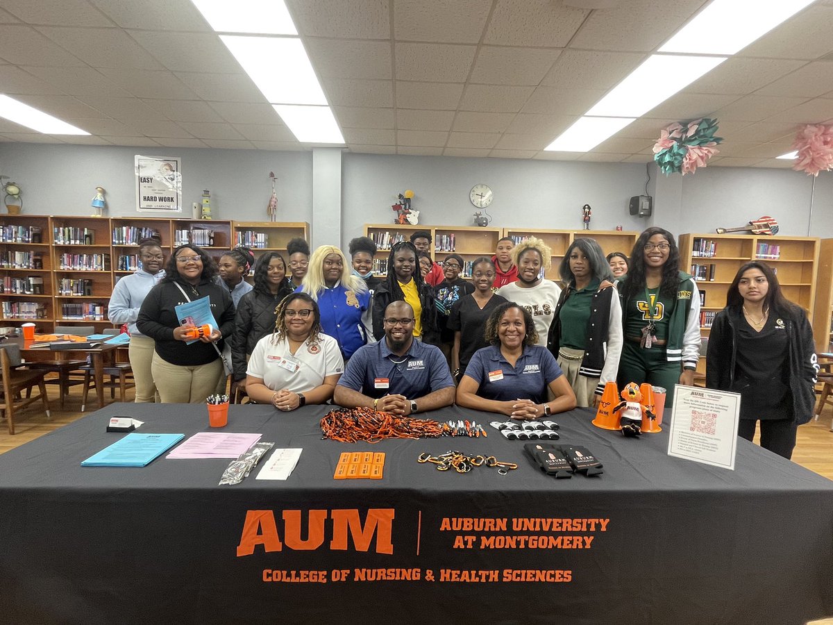 CteJd's tweet photo. Junior and Senior Health Science students received information about from AUM about their nursing program. Go Warhawks! #cte #healthscience #jd https://t.co/HzFizc8EFF