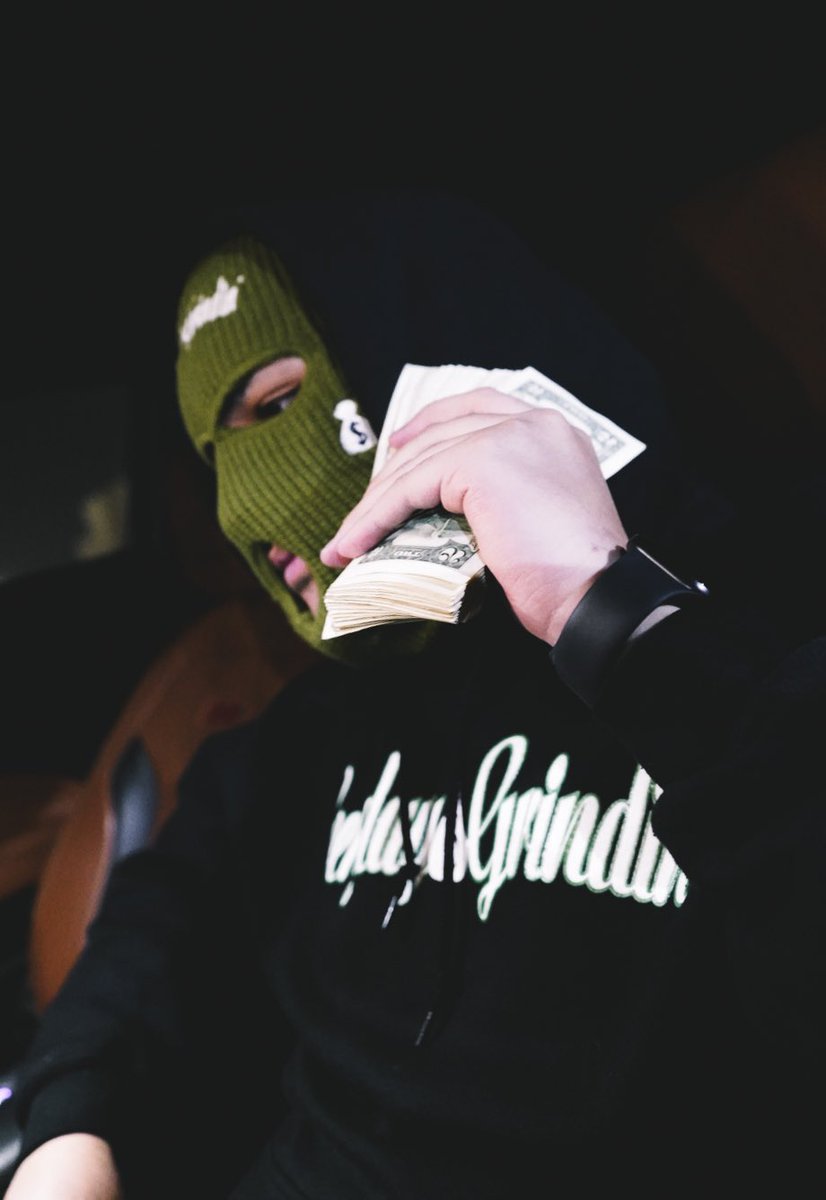 EverydayGrindn's tweet photo. Turn that grind into something great 🏆

Shop the brand 🔥
https://t.co/AWSlbi5N6V
•
•
•
#everydaygrindingco #clothingbrand #streetwear #lifestyle #losangeles #brand #entreprenuer #hustler #grind #fashion #culture #greatness #inspire #motivate https://t.co/UIgpML0BWW
