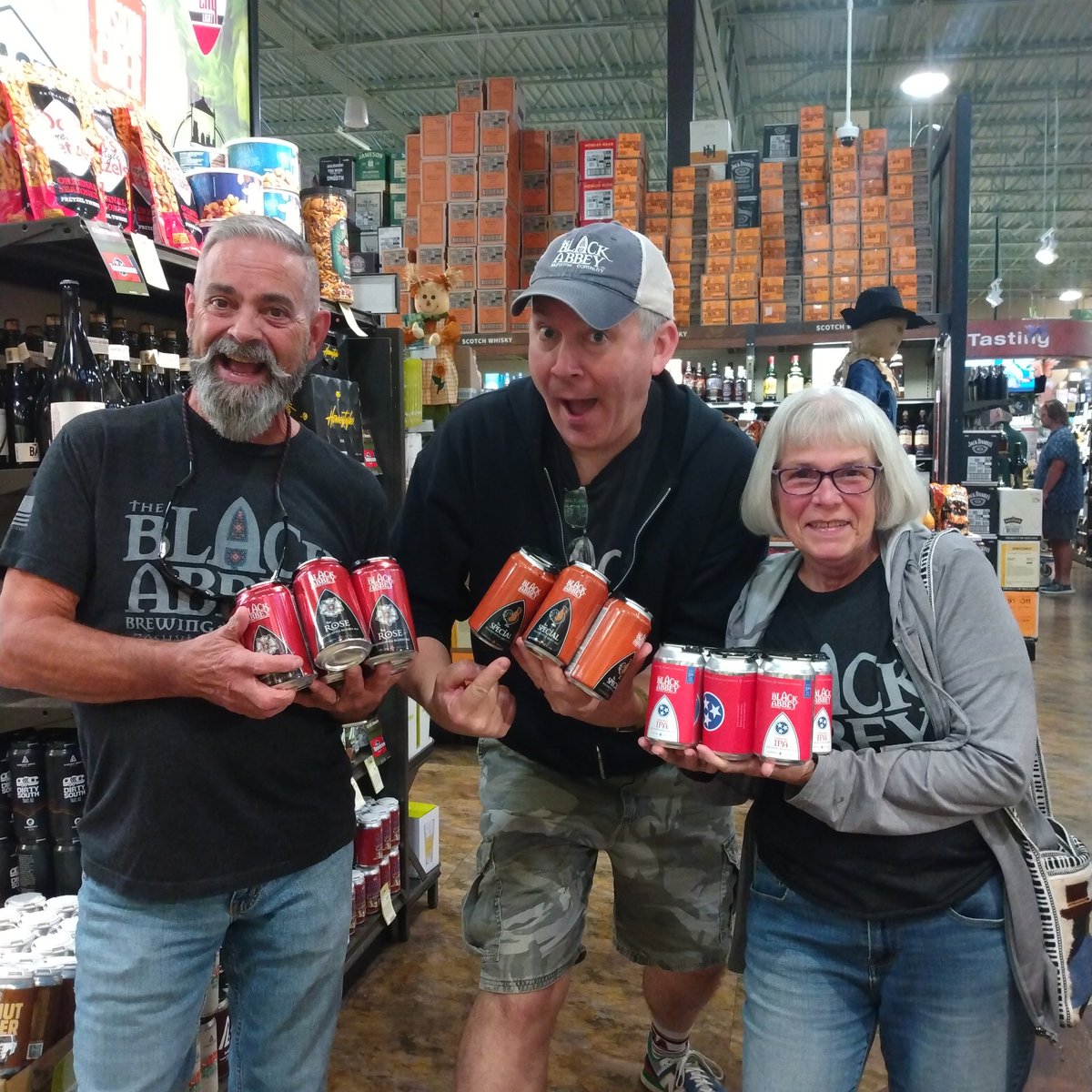 My friend <a href="/BlackAbbeyCarl/">Carl E. Meier</a> will be at <a href="/TotalWine/">Total Wine & More</a> #Knoxville on 11/11 from 1-4. Stop by. Try some amazing <a href="/BlackAbbeyBrew/">Black Abbey Brewing</a> beer, say hello &amp; tell him SUE sent you, in return you'll get a Dad Joke. #creatednotmade #drinklocalbeer #liquorstorelife