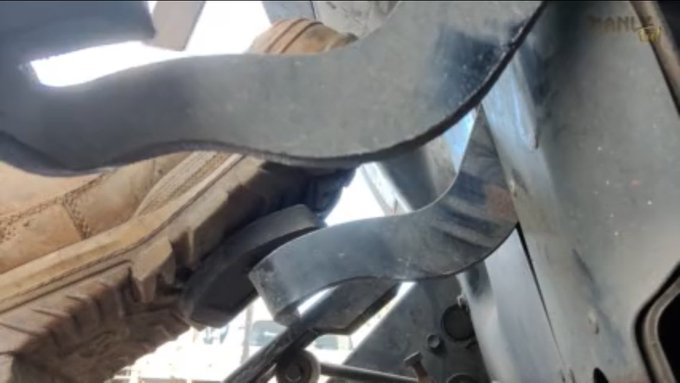 2 pic. Forklifts need their pedals pumped to!

https://t.co/xvyTGjJ9pT https://t.co/Q8Z2HGFaY4