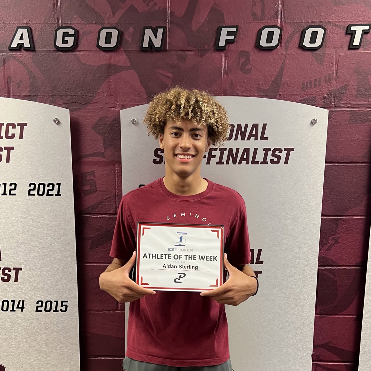 Here he is! Your Week 10 <a href="/iceshakerbottle/">Ice Shaker™</a> PC Athlete of the Week, <a href="/SterlingAidan/">Aidan Sterling</a> of <a href="/RoundRockFB/">Round Rock Football</a>❗️

Making 7 catches for 142 yards, Aidan also tied a school-record with 4 big time TD’s in a 48-21 Dragon win as they look ahead to the playoffs!🙌 

#PCAOW #PCtrained