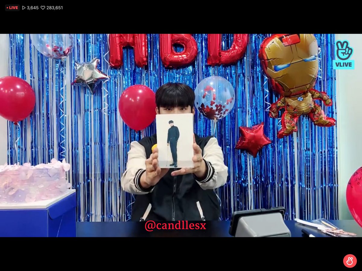 candllesx's tweet photo. @AB6IX_STAFF 우진아 생일축하해! 사랑해요🥺🫶🏻 https://t.co/hygf7OzSqV