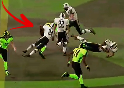 Atoms played a geat game and pulled out a decisive win but here is me forcing a drop which resulted in a 3rd quarter punt. 
<a href="/simulationfl/">Simulation Football League</a>
<a href="/SimulationFLm/">SFLm</a>
<a href="/SFLmFlight/">San Jose Flight</a> 
<a href="/AlbuquerqueAtom/">Albuquerque Atoms</a>