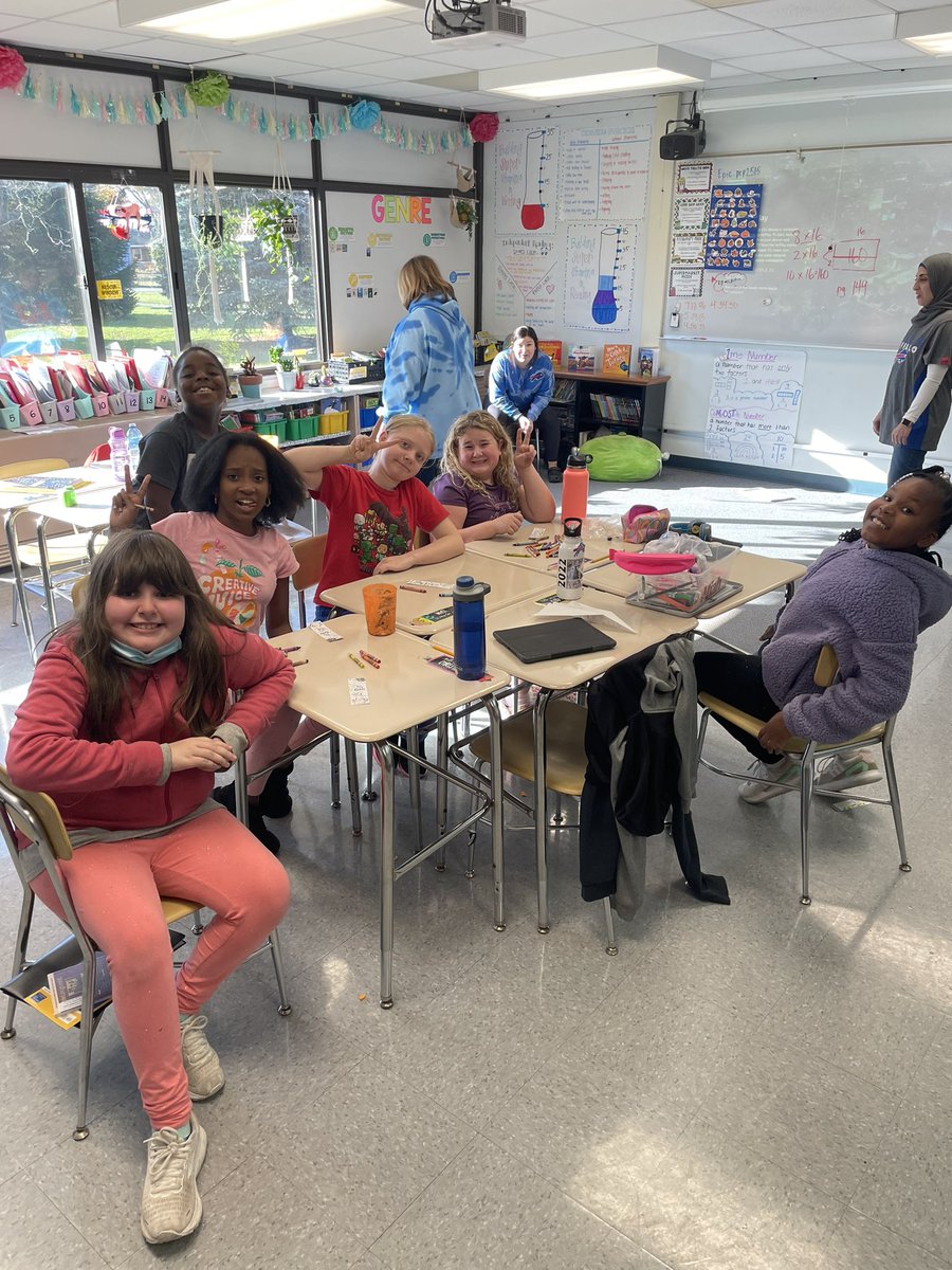 MissLandSH's tweet photo. What better way to kick off the long weekend than spending time with @Kawpow93’s class! We had a blast working on our kindness bookmarks! 💙💛 https://t.co/vaE0RcsP7Z