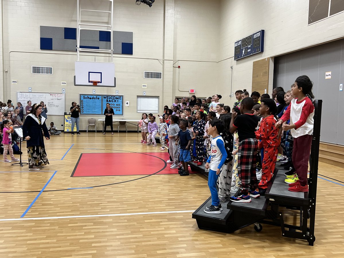 Carly Wilson (@cwilson_ge_pe) on Twitter photo So proud of <a href="/Hmitch97/">Ms. Mitchell's Music Room</a> and our 2nd graders tonight! They rocked their performance and have been working really hard! Bravo!! ❤️❤️❤️<a href="/Golbowtweets/">Golbowtweets</a> #GEinspires So proud of <a href="/Hmitch97/">Ms. Mitchell's Music Room</a> and our 2nd graders tonight! They rocked their performance and have been working really hard! Bravo!! ❤️❤️❤️<a href="/Golbowtweets/">Golbowtweets</a> #GEinspires
