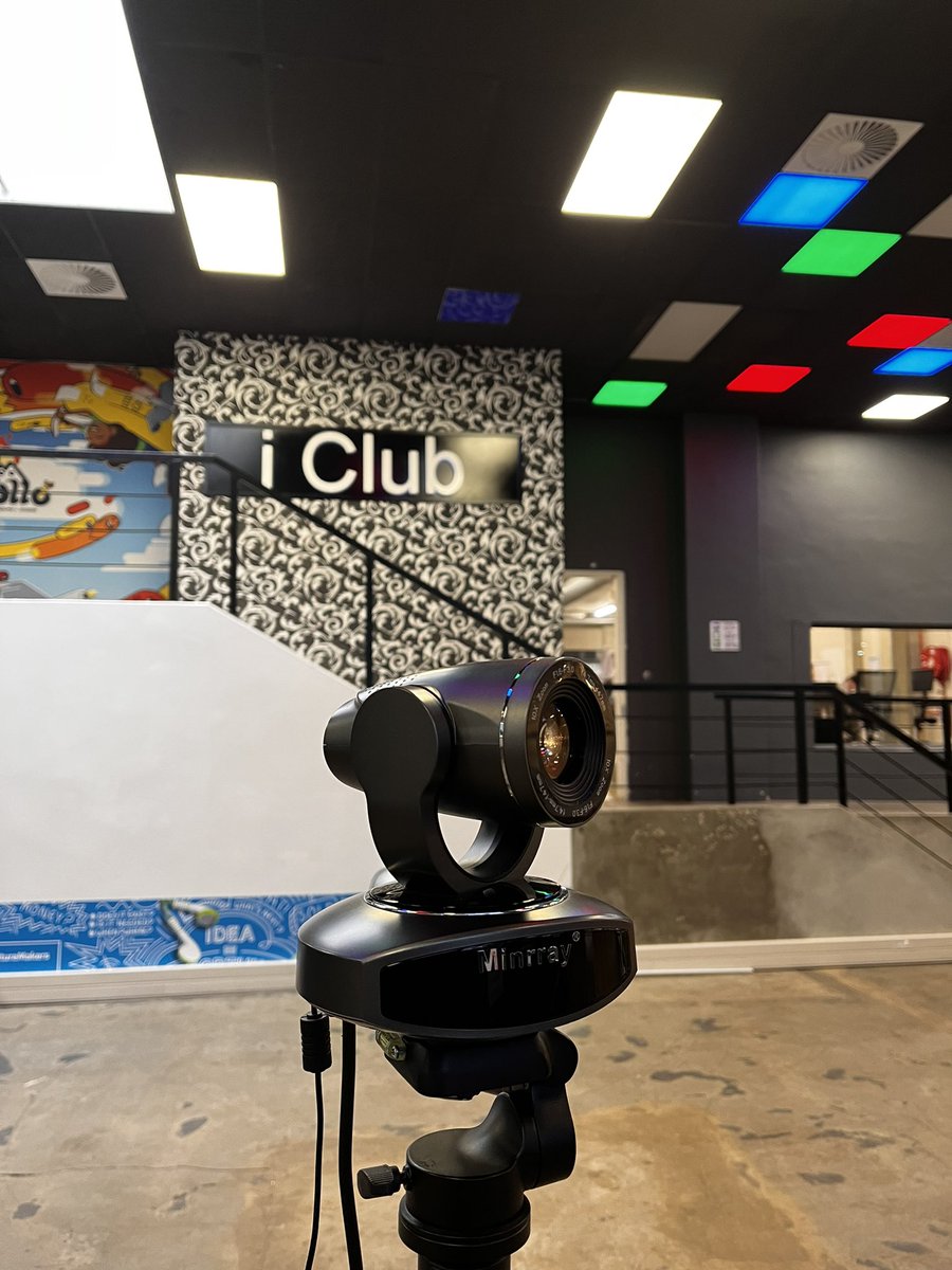 4otune's tweet image. Final day of the Digital Twin Hackathon. 

Transformation of the @TshimologongIT iClub underway 

#hackMYCITY