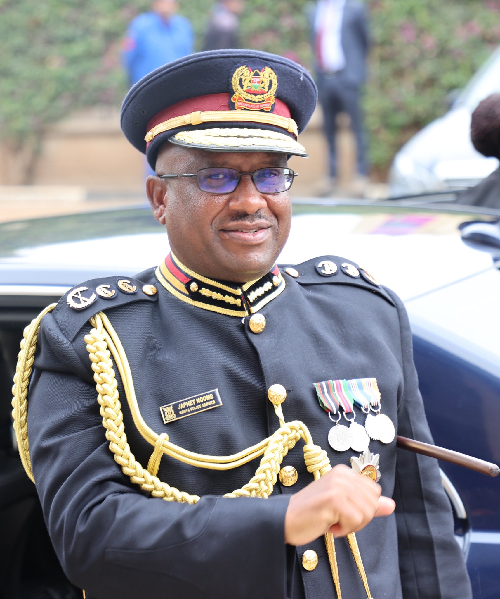 zakheem-rajan-on-twitter-mukora-ambaye-anafkiri-atadunga-mwananchi