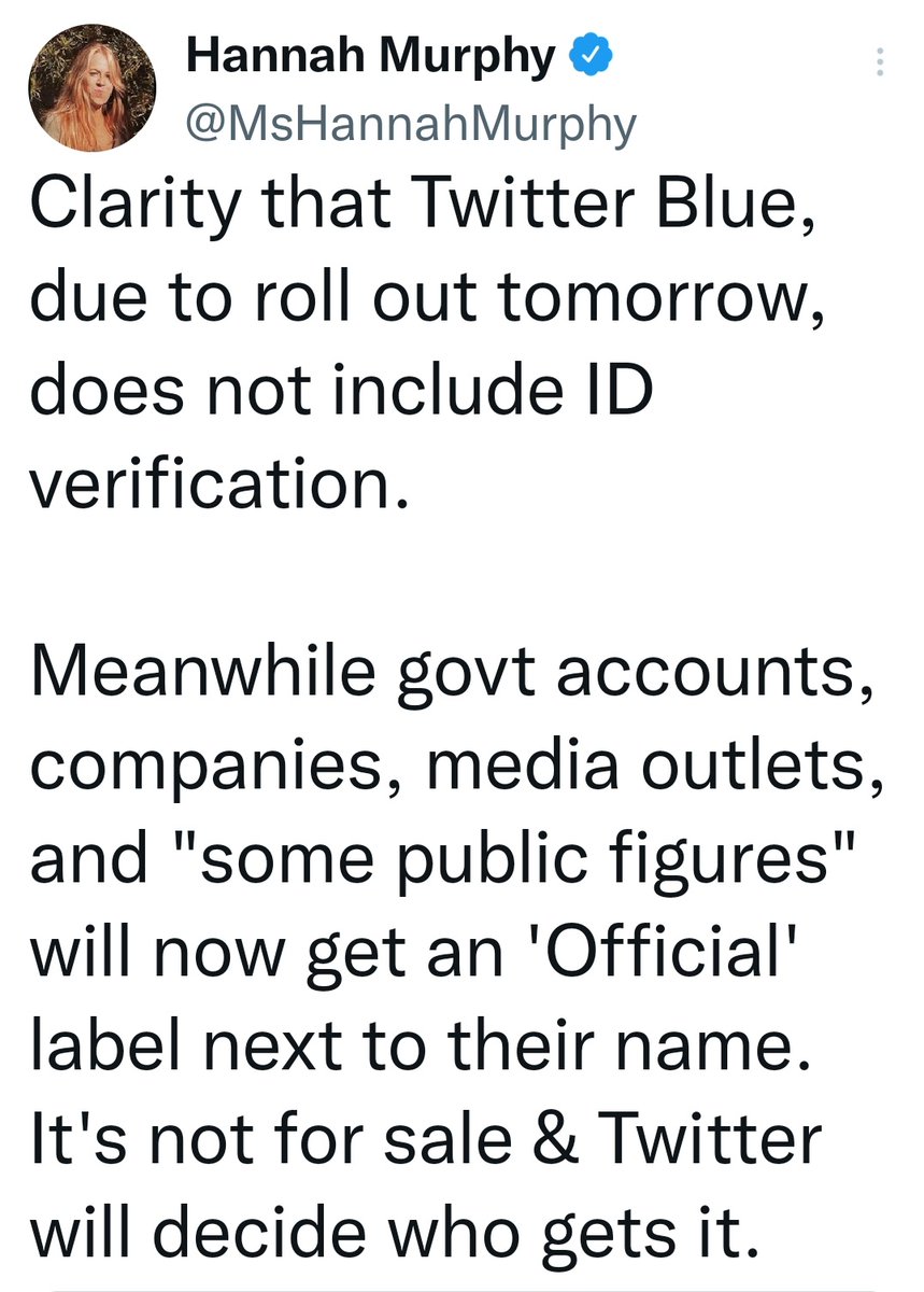 MisterBlok's tweet image. Update #TwitterCollapse:
- Musk wil Twitter een bank maken nadat hij de mensen die voor veiligheid en privacy zorgen ontsloeg
- VS gaat kijken naar de acquisitie
- Blauw vinkje is nu grijs vinkje, maar alleen overheden krijgen die
- Musk weet niet hoeveel geld Twitter bloedt.