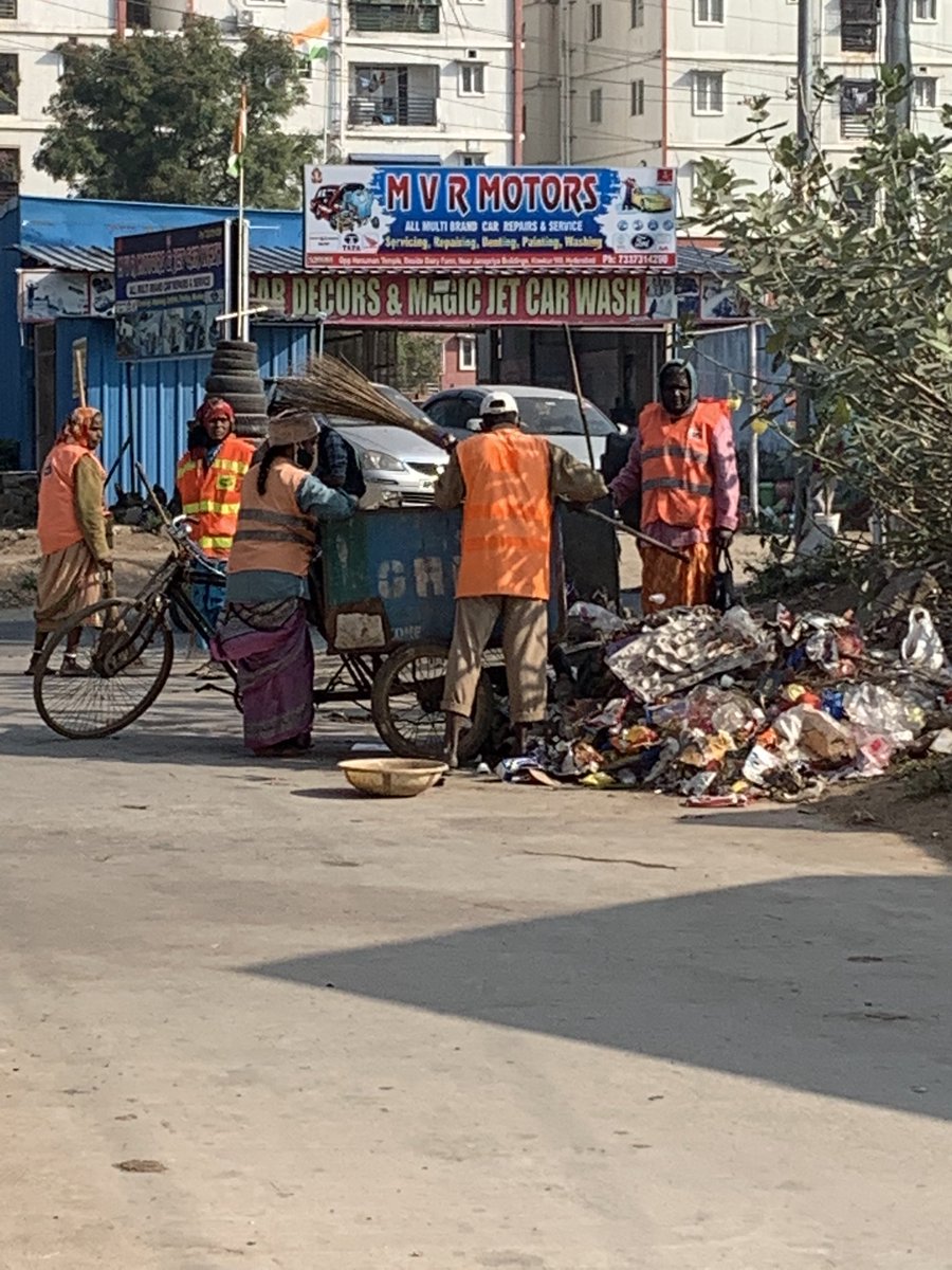 chandrabandi's tweet photo. @DCAlwalGHMC Sir if GHMC who are supposed to advise people not to dump garbage on roads are only doing it then how do we justify this act And this is just adjacent to Hanuman Temple This I captured at kowkoor Hanuman Temple lane Plz advice them to be more responsible.@GHMCOnline https://t.co/WNaydq5cIz