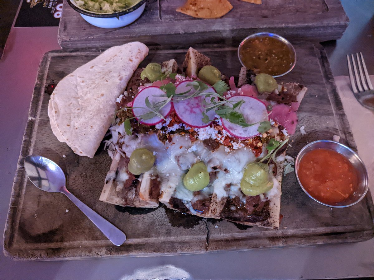 algattullo's tweet image. Bone Marrow Tacos, @AleSmithBrewing .394 pale ale and the best friend of 45 years Mark. It&apos;s the start of a great weekend in San Diego. @JrzyJoePiscopo #sdbeerweek #tacos #ineededaseatbeltextenderontheflight