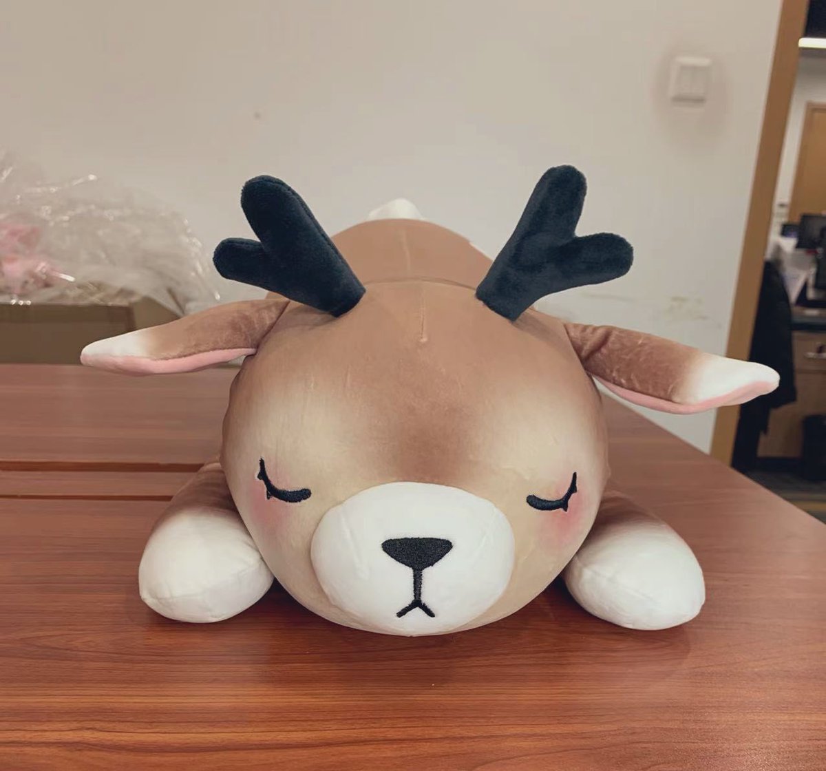 fuwaffy's tweet photo. Sleepy Lunia plush! Coming soon!

@fuwaffystore for updates
character: @DearLunia https://t.co/ABKq3fO5Iw