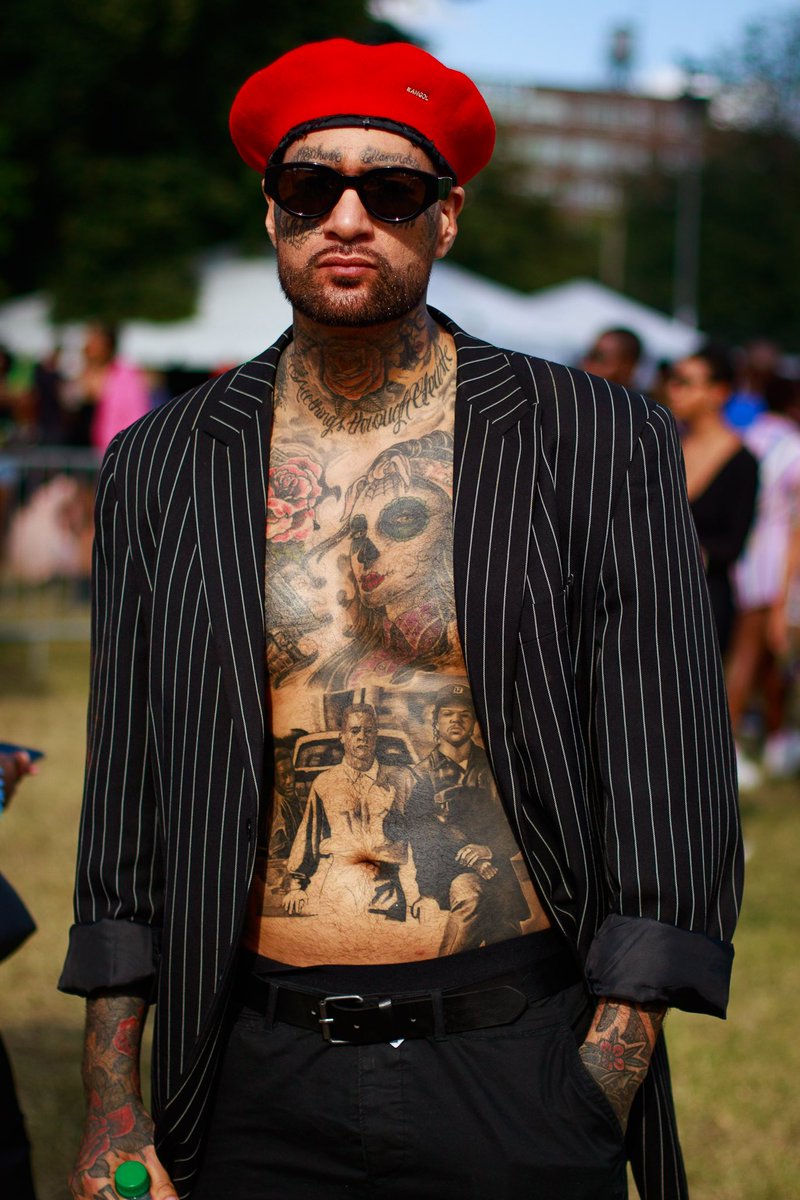 IssaKhari's tweet photo. Brooklyn, @AfroPunk 2019
Check out my Camera Roll for my latest images…
📸👉🏾 https://t.co/1pgnNFinm2
•
🎒My Gear: https://t.co/Kug0TDo3n2
#issakhari #streetstyle #写真 #摄影 #فوغ https://t.co/DqoiSejs4u