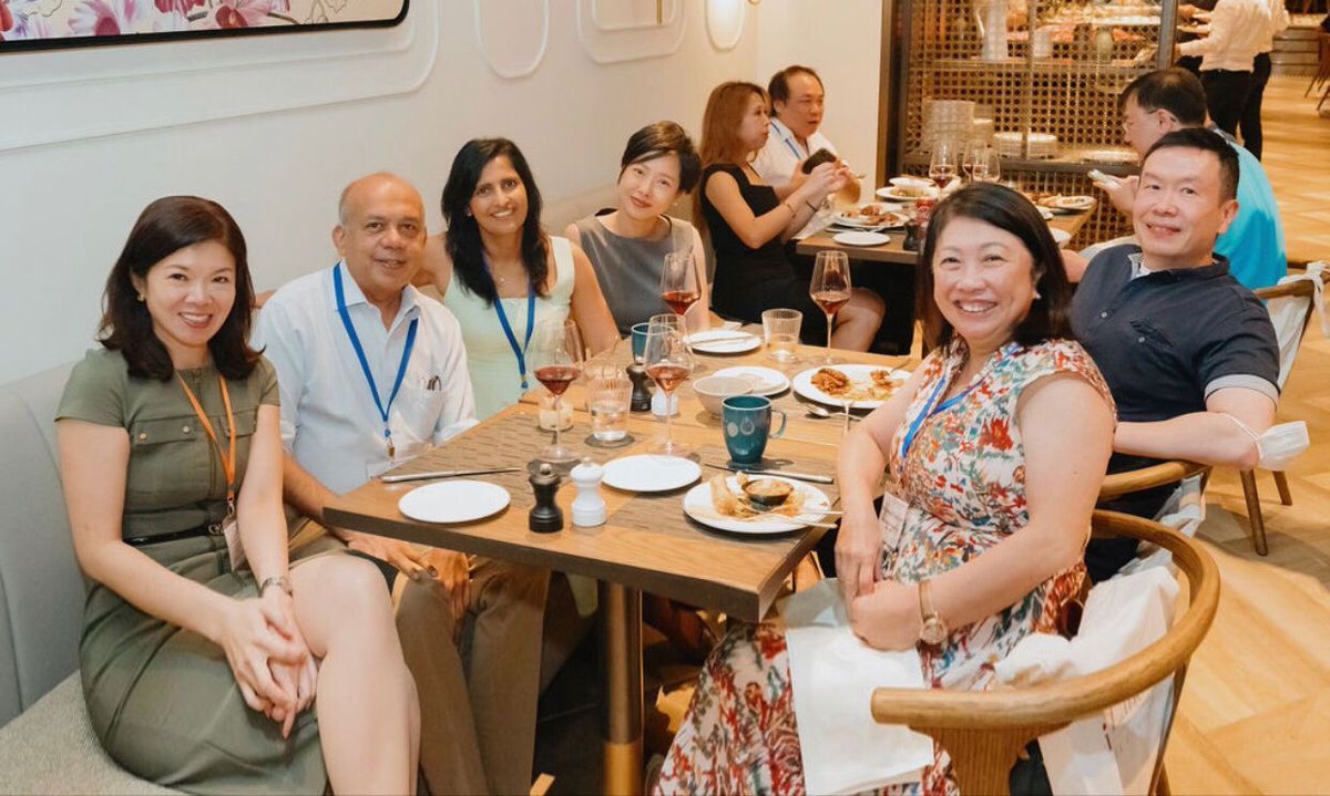 iGene Laboratory held a seminar titled - 𝐀𝐃𝐕𝐀𝐍𝐂𝐄𝐒 𝐈𝐍 𝐇𝐏𝐕 𝐒𝐂𝐑𝐄𝐄𝐍𝐈𝐍𝐆 𝐓𝐄𝐂𝐇𝐍𝐎𝐋𝐎𝐆𝐈𝐄𝐒 for our partners with guest speaker Prof Thomas Iftner, Director, Institute for Medical Virology &amp; Epidemiology of Viral Diseases University of Tuebingen, Germany.