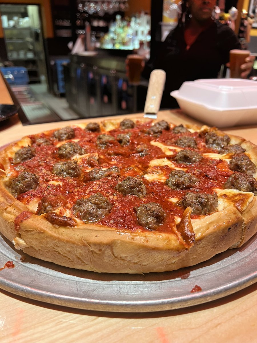 Dustin Fox tweet media