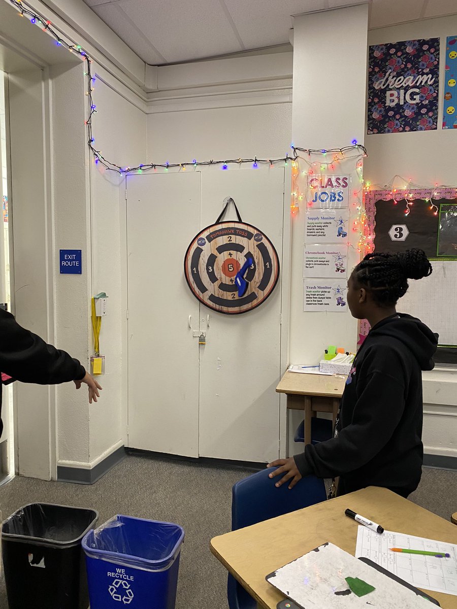 Miss Litzel (she/ her) tweet media