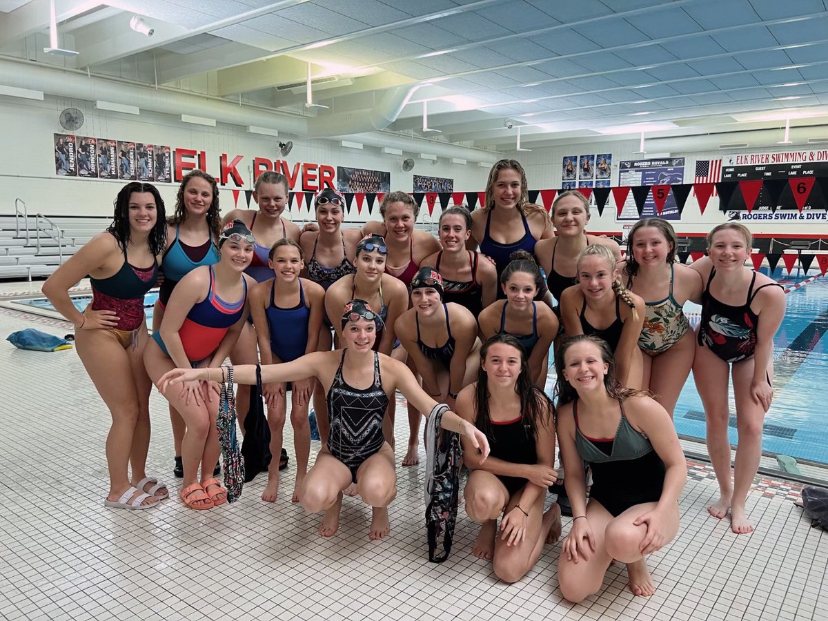 What an amazing, fun theme filled week of practice with these young ladies! Section 8AA swimming and diving begins tomorrow! They inspire me ❤️!! #midnightMonday #twopieceTuesday #whiteliesWednesday #twosuitThursday … looking forward to #fastFriday😜 !!! #goelks