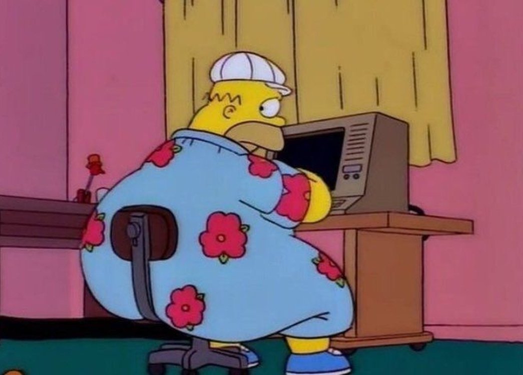 LLORAOOO tweet media