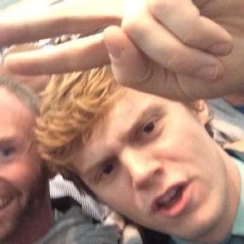 evanclound's tweet photo. - this is an account dedicated to evan peters, for the people who give him comfort and the people who love him, when you're sad come here ❤️‍🩹 https://t.co/cocd83r1Gj