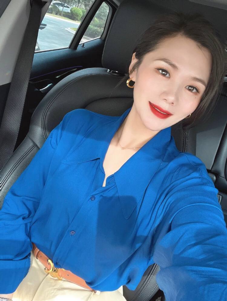 今天阳光明媚我也全一样。