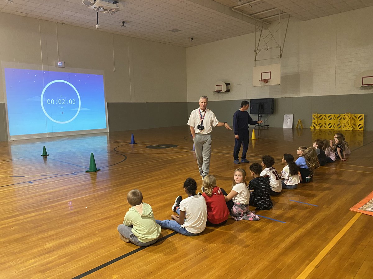 First day with our <a href="/LuPlayground/">Lü</a>! The kids loved it! Thanks to Coach Garrison <a href="/GlenwoodCubs/">Glenwood Elementary</a> for coming over to kick it off! Also, thanks to everyone who made it possible! <a href="/hhenderlight/">Heather Henderlight, Ed.S.</a> <a href="/ORSchools/">Oak Ridge Schools</a> <a href="/FriendsofORS/">Friends of ORS</a> <a href="/WBrookPTO/">Willow Brook Elementary PTO</a> <a href="/ORS_CSHealth/">ORS Coordinated School Health</a> <a href="/kelly_ut/">Kelly Williams</a> 
#PhysicalEducation #Fitness #FUN