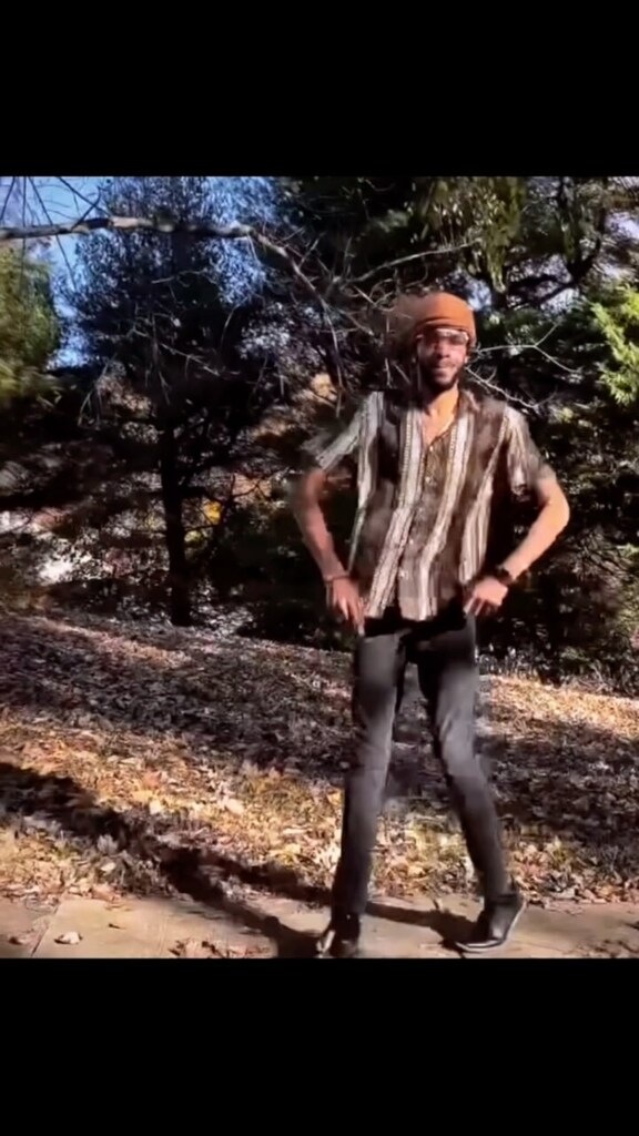 nosaydaplug's tweet image. Motion By @nosaydaplug Make you wanna dance 😂😂😂 
#tiktokfamous #tiktokviral #justmaiko #tiktokchallenge #sonayesayan #sonayesayandancestudio #griggevorgyan #erekonshantumgrigihet #newtvshow #latenight #dancersrn #dancer #instadance #dancelove #dancin… instagr.am/reel/CkzcTPKrg…