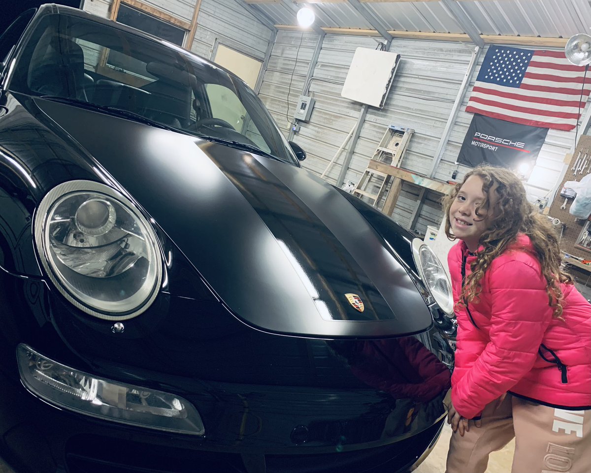 The_JoshBranch's tweet photo. My car enthusiast #Porsche #porsche911 #car #minime https://t.co/LKClYn5Lh9