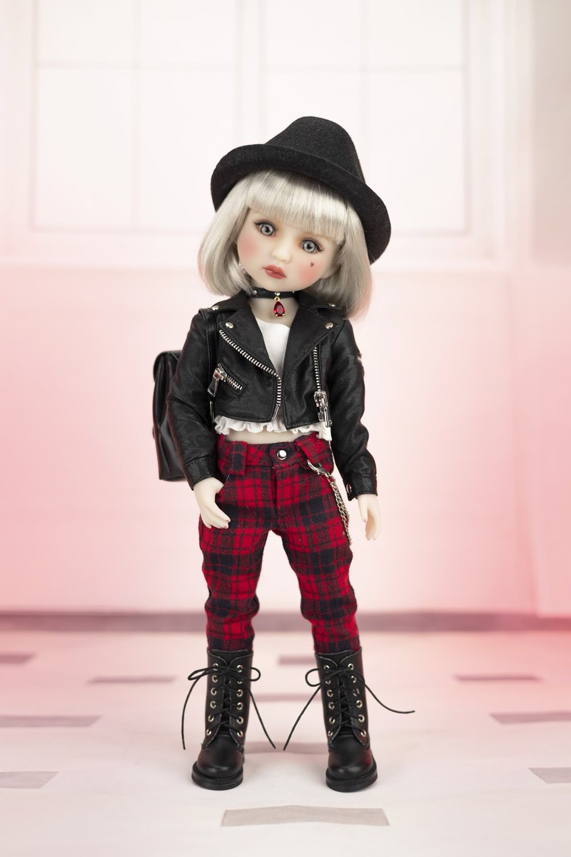 rubyredtoys's tweet photo. She's here! Our final doll in our collaboration with Wixana's Dollhouse
Read all about her: https://t.co/2R8v1RgPpw
#rubyredfashionfriends #winterfashion2022 #dollofinstagram #dollcollection #Christmas2022 #christmasgift #festivevibes ##artistcollaboration https://t.co/RHcduxkixD