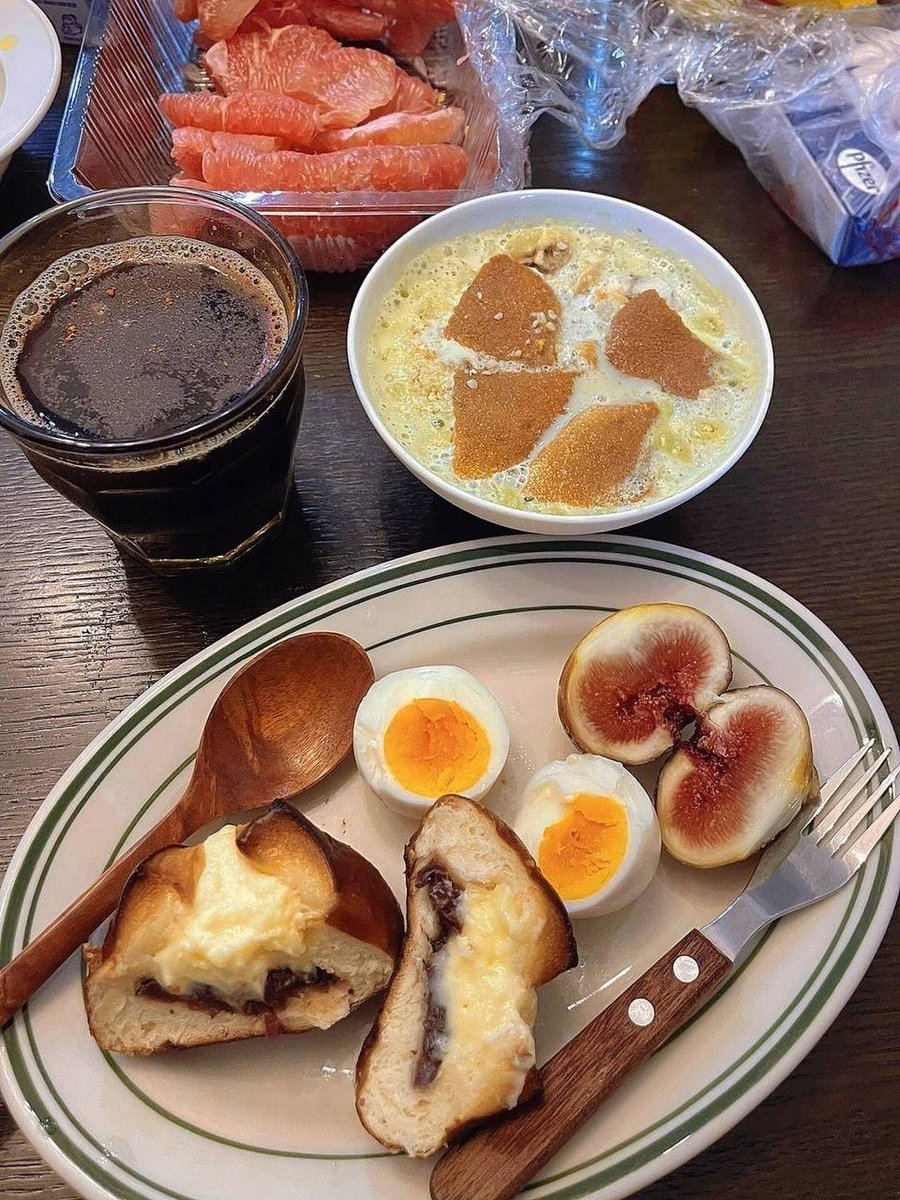 Monicfghj's tweet photo. And breakfast is the first brush every day and the first step in a healthy and refined life. As foodies, we must not fall behind in our attitude towards life! #breakfast #goodmorning #health #life https://t.co/OZwzdOi1nD