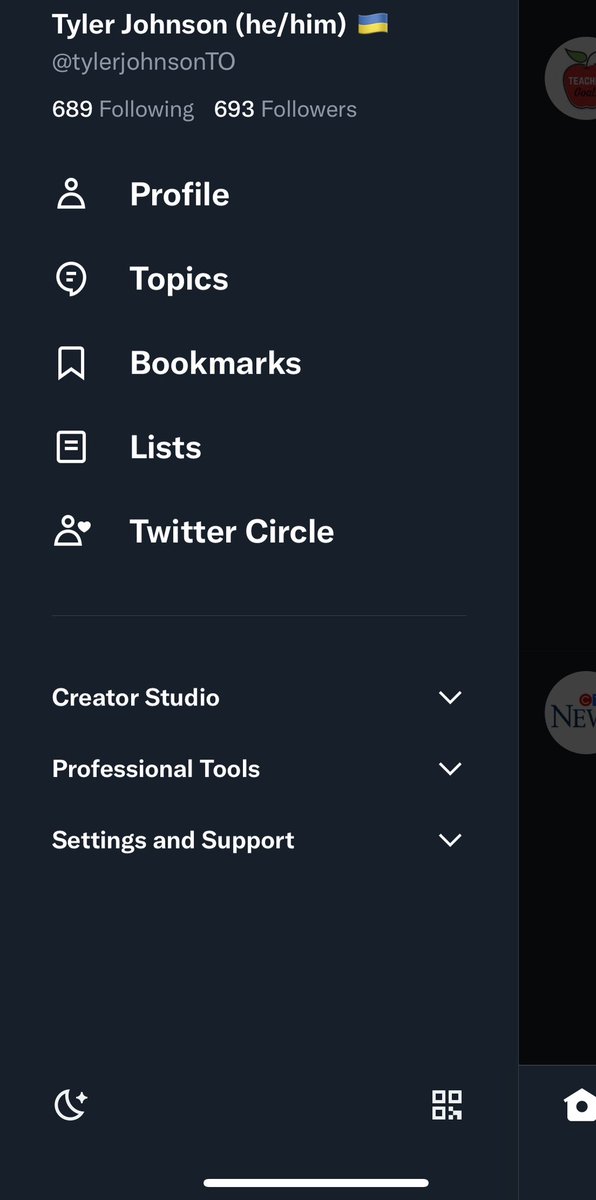 #TwitterBlue suddenly disappeared 🤣🤡