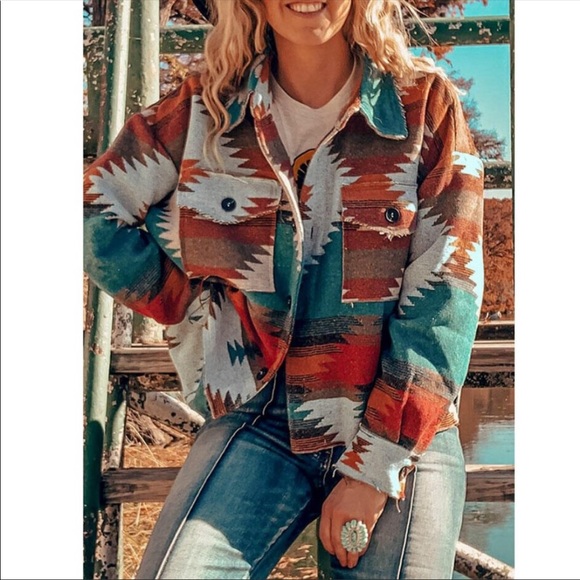 emilyellen26's tweet photo. So good I had to share! Check out all the items I'm loving on @Poshmarkapp #poshmark #fashion #style #shopmycloset #zara #thenorthface: https://t.co/EfIQmRpD1Y https://t.co/GUAEniPe7e
