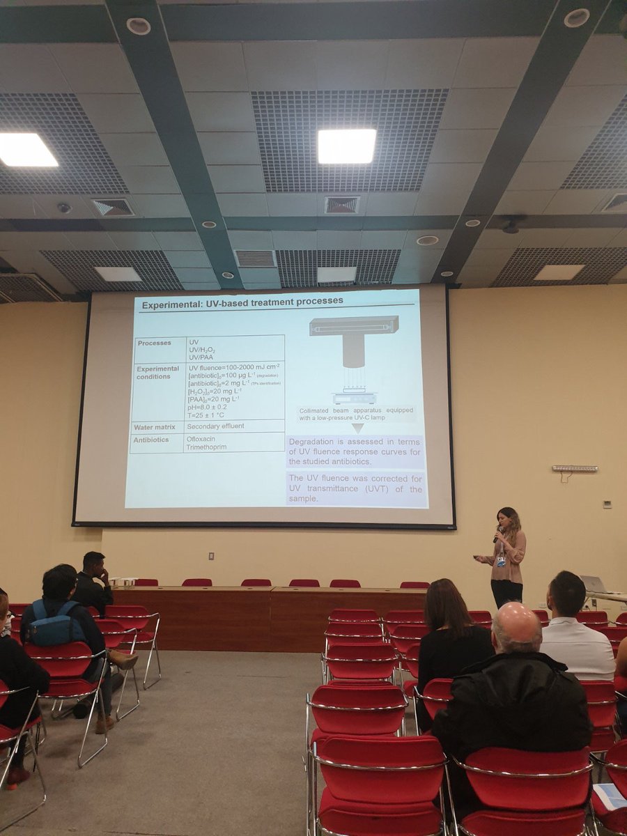 Our <a href="/VasBeretsou/">Vasiliki Beretsou</a> presenting her fascinating work on the evaluation of the antimicrobial activity of transformation products generated by UV-based processes at <a href="/CIPOA_family/">CIPOA</a> in Cusco, Peru 🇵🇪