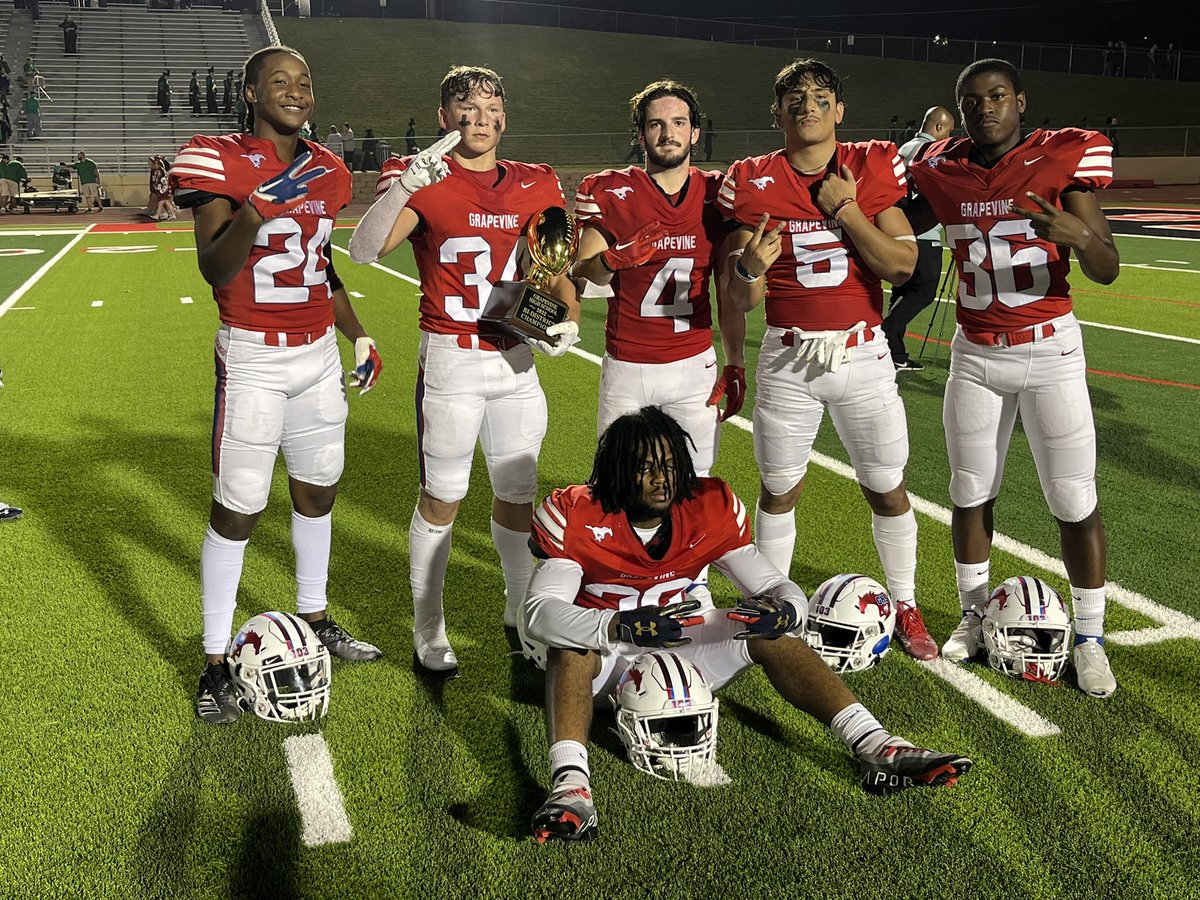 Ladies and gentlemen, it’s officially #GoldBallSZN!