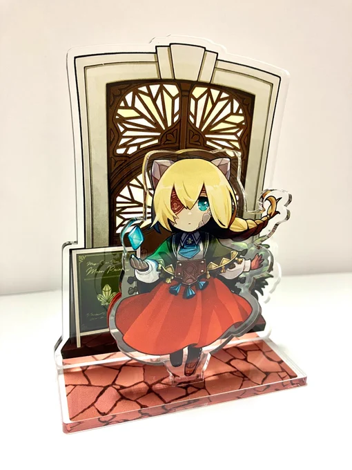 ネストグラフィックスさんにお願いしていたA4アクリル詰め合わせが届きました! 想定していたより色が濃い目に出ちゃったんですが、綺麗に印刷して頂きました。ランタンと石、これだけ数が揃うと壮観。 