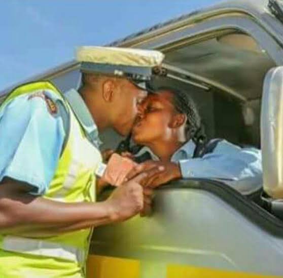 bizreportkenya's tweet image. Kama si hivi sitaki
National Police Service 
#Utumishi