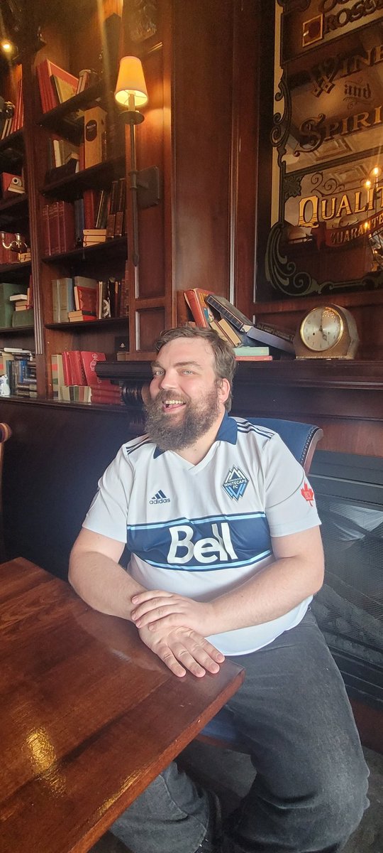 Andrew Bates tweet media