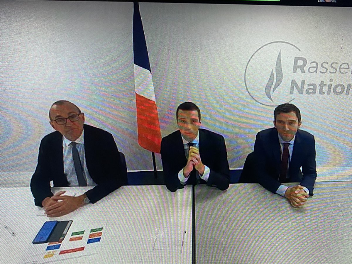 voinconmc's tweet photo. Première réunion depuis le #congresRN avec @J_Bardella notre président du @RNational_off et tous les délégués départementaux des fédérations.Stratégie, programme, formation, école des cadres pour préparer ensemble les prochaines échéances électorales.@RN_Moselle https://t.co/OmFYMwAEwN