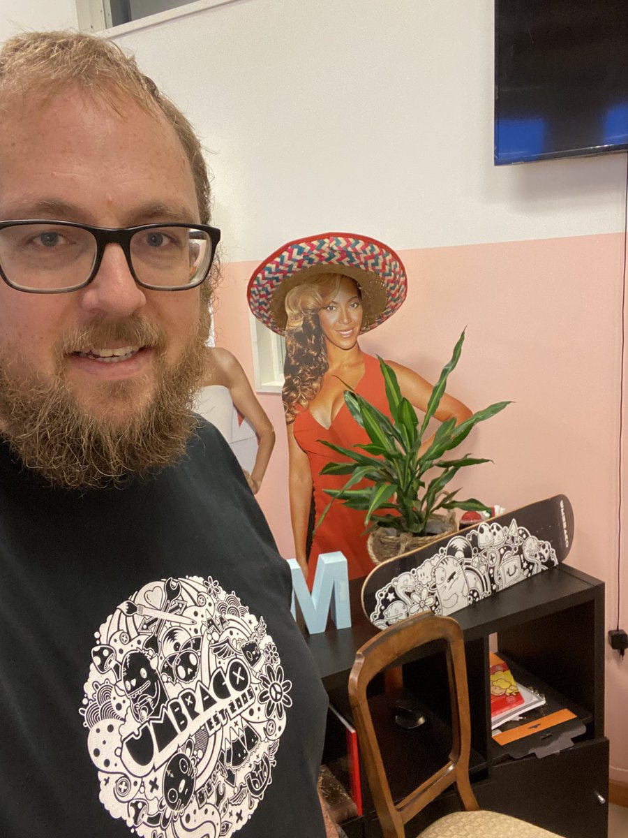 Mikkel Holck Madsen tweet media