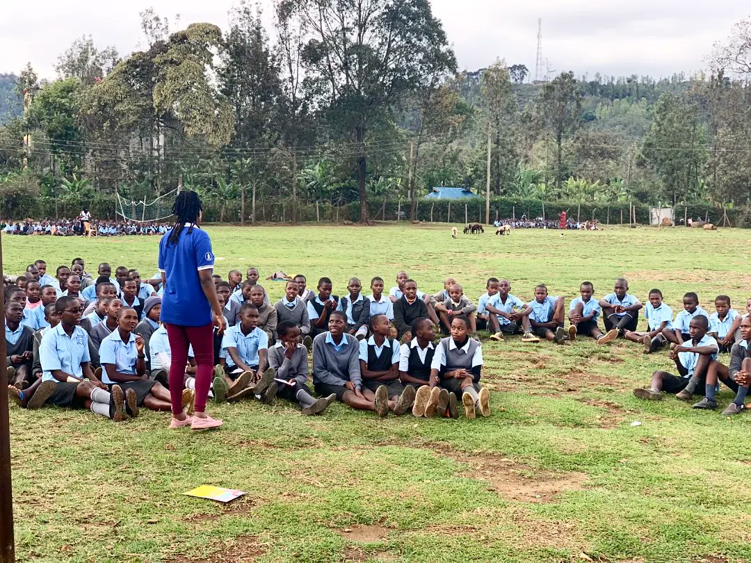 mountkenyatrust's tweet photo. The MKT Community Health Services Project visited Ntoombo Mixed Secondary School and Athiru Gaiti Primary School for Adolescent Sexual and Reproductive Health and Rights (ASRHR) education session

#MKToperations #adolescentcontent #stressmanagement #youthcounseling #peermentoring https://t.co/BdSO9kuF0H