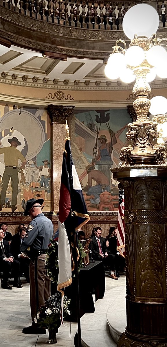 RogerHudsonCO's tweet photo. So grateful to the Capitol press & those covering #CoPolitics for the beautifully told stories of former @CoHouseGOP Minority Leader Hugh McKean’s passing & Lying in State.
Appreciate the nod to #CoHistory & Capitol traditions — some beautiful stories. Thank you! #CoLeg https://t.co/E6XiEPdW3A