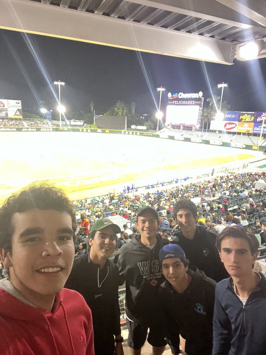 GabrielKelly_'s tweet photo. #FuerzaVerde https://t.co/qTSQhqvtgd