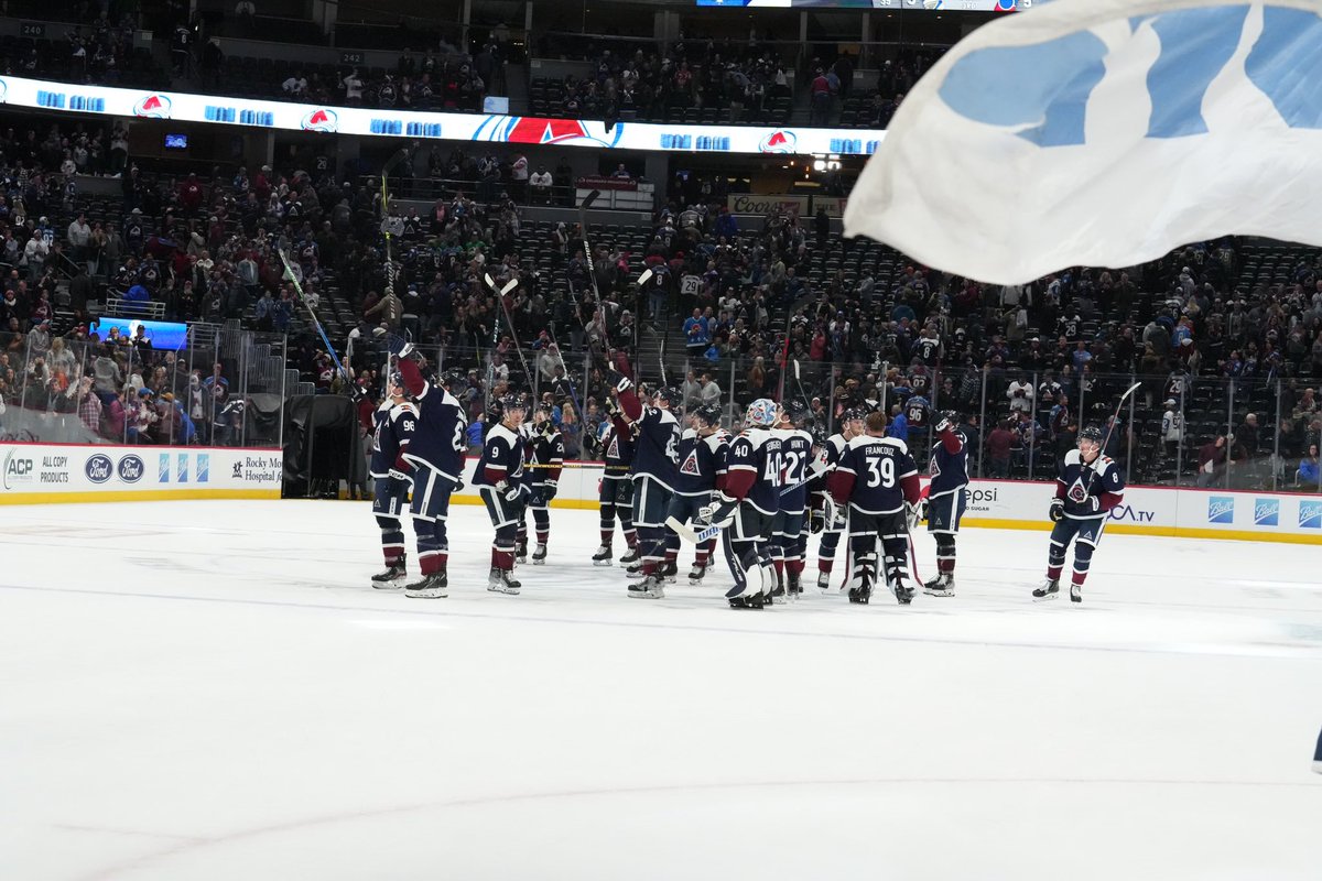 Avalanche's tweet photo. #SticksOutForMaxy https://t.co/CeZRfAk2vQ