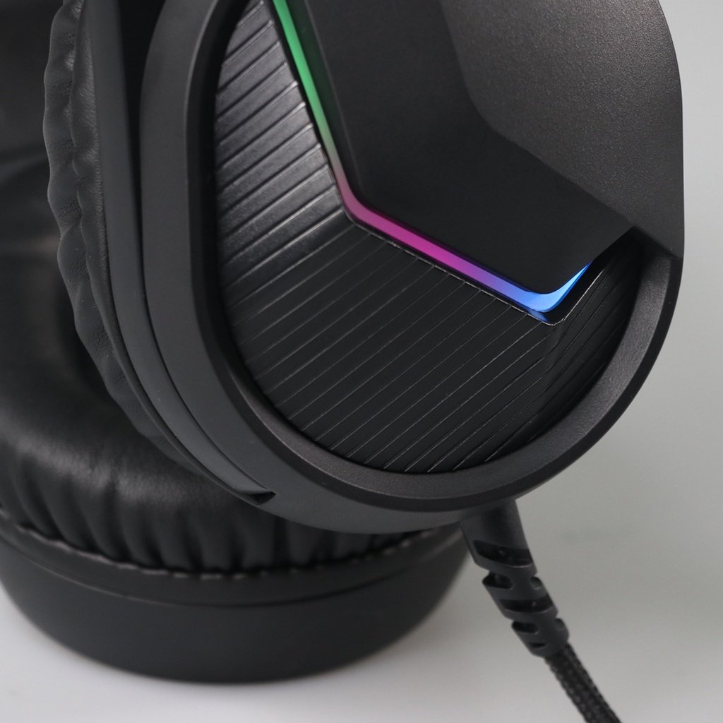 ThreadGadget's tweet image. Rexus Headset Gaming Vonix F80 Free Splitter
🔔flash sale jam 1 siang💸 shope.ee/3AXJ5CysRU