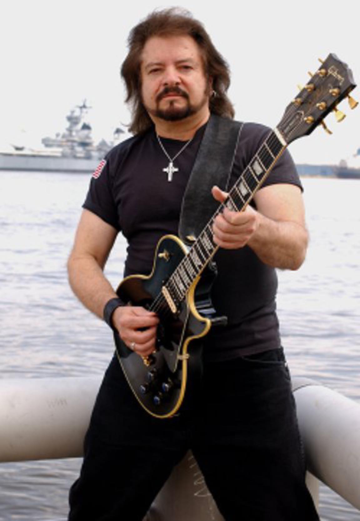 Happy Birthday to Vince Martell of Vanilla Fudge.
(November 11, 1945). 
