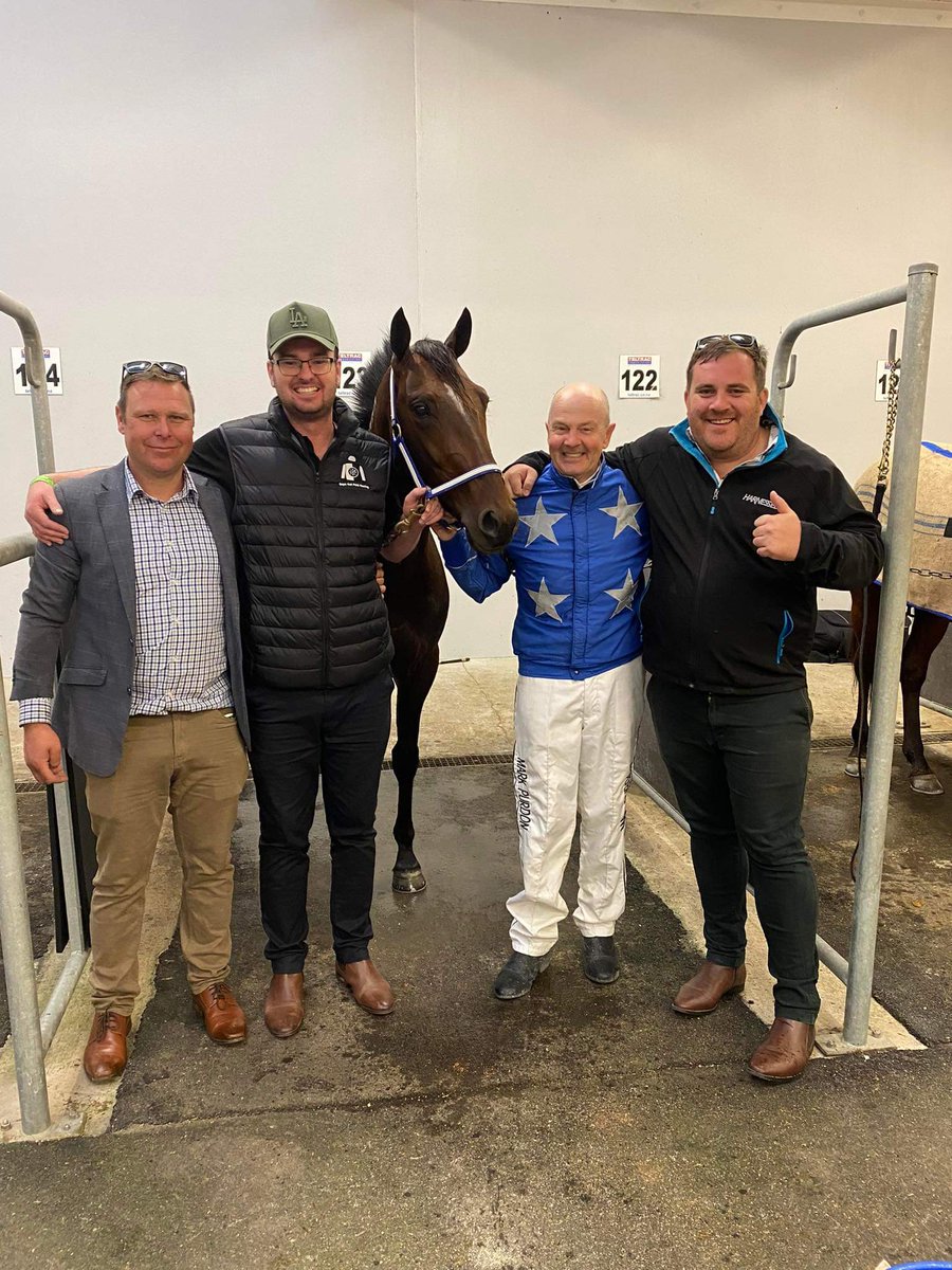 Matt Markham tweet media