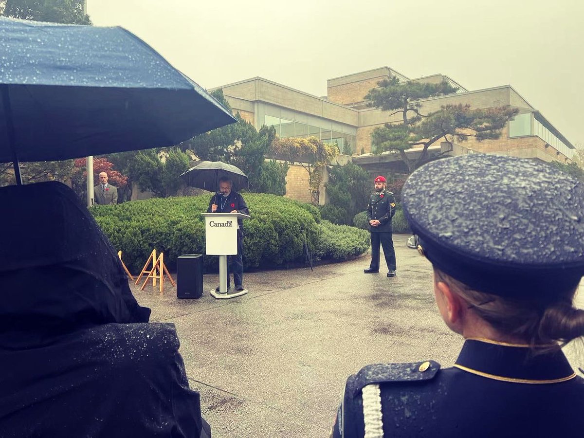 Despite the unusual rain, our <a href="/CanadianAlumni/">Canadian Alumni</a> Network reps took part in the #remembranceday service at the Canadian Embassy in Beijing. <a href="/CanadaChina/">Canada in China</a> <a href="/canjenmay/">Jennifer May</a> <a href="/CanadianForces/">Canadian Armed Forces</a> …1/2
