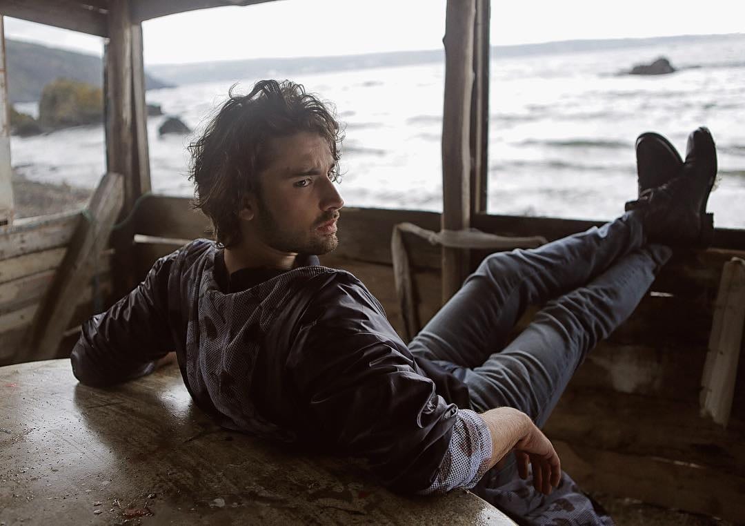 Alp_fans_chile's tweet photo. #Repost @alpnavruz
#nowitness 🍂
#AlpNavruz 
Publicado el 11/11/2017
#trowback 🔙 
📸 https://t.co/0QBFcVViIW